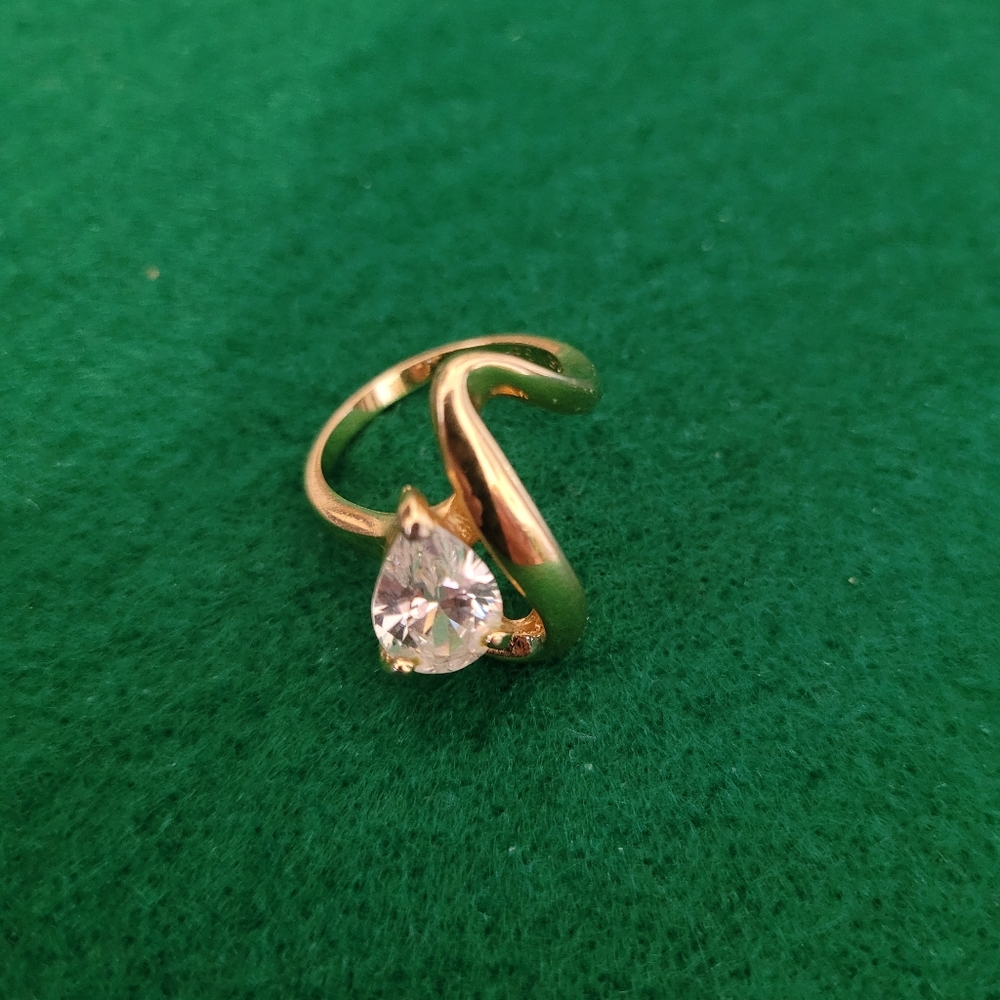 Vintage fashion 18kt GE ring size 6